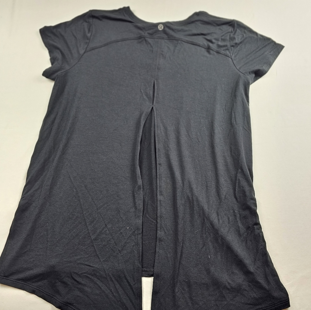 Black Tee Lululemon